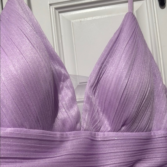 Elegant Lavender/ lilac Bridesmaid/ Evening Gown size L - Picture 7 of 11